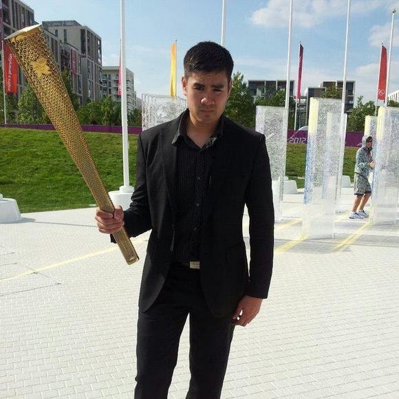 Meet your Posher, Simon - Picture 1 of 1